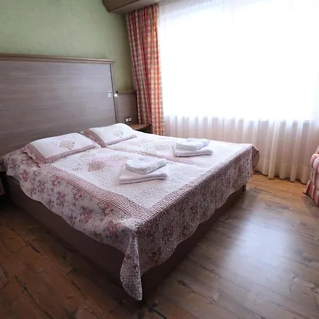 Penzión pre hostí Skorusina Brezovica