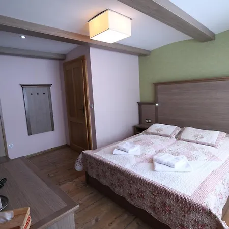 Penzión pre hostí Skorusina